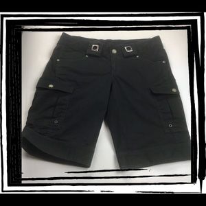 Athleta Kick-It Hiking Cargo Bermuda Shorts